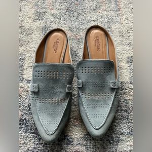 Crown Vintage Mule Sz 8